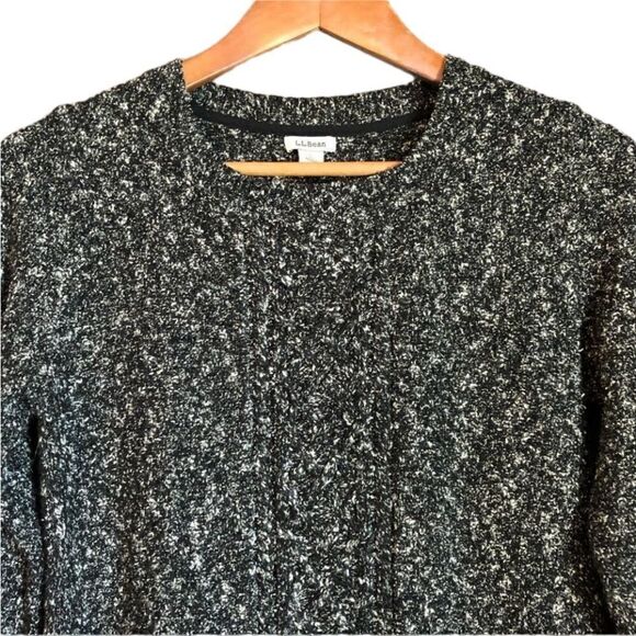 L.l.‎ Bean black & white knit sweater. Size small - Picture 2 of 11